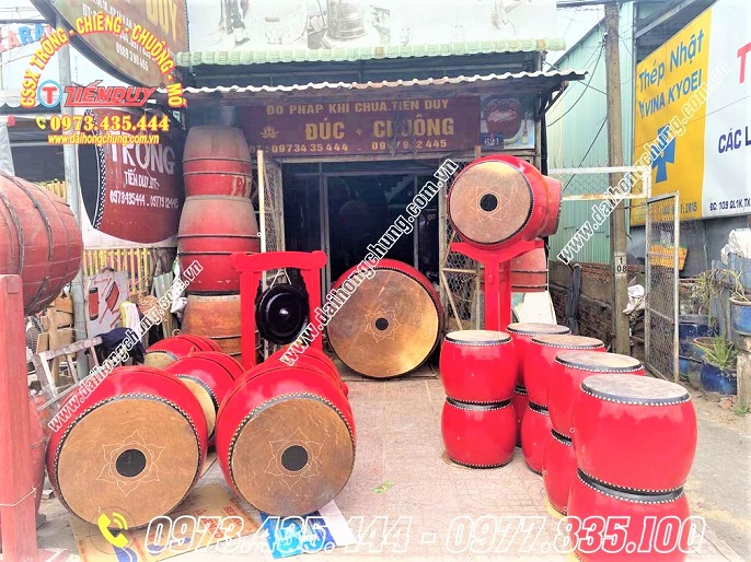 chiêng trống nhà thờ công giáo