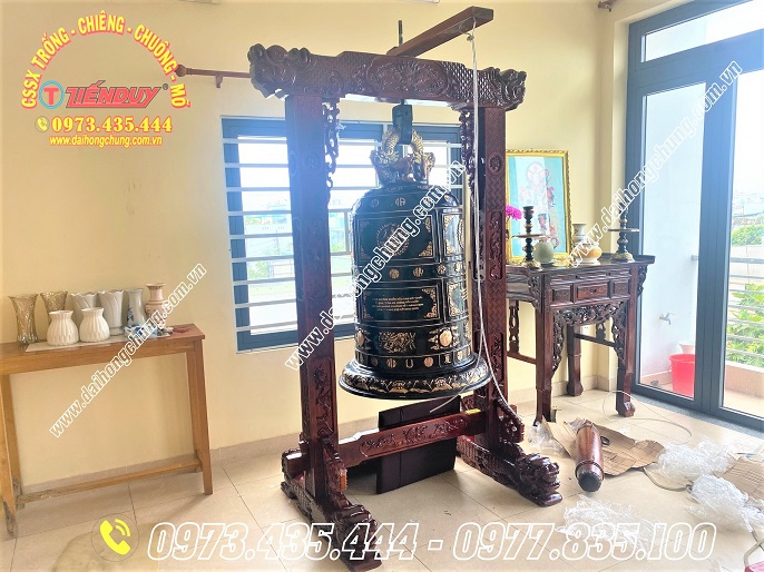 giá đúc chuông đồng nặng 200kg