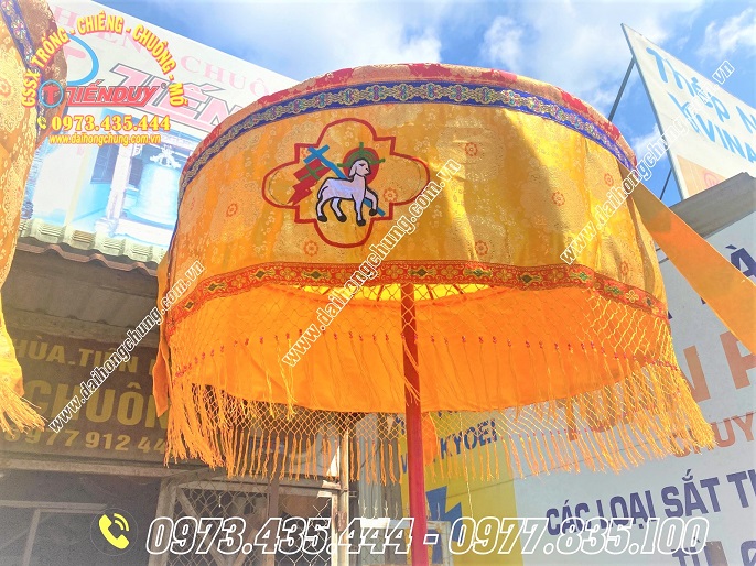 sản xuất lọng thờ công giáo