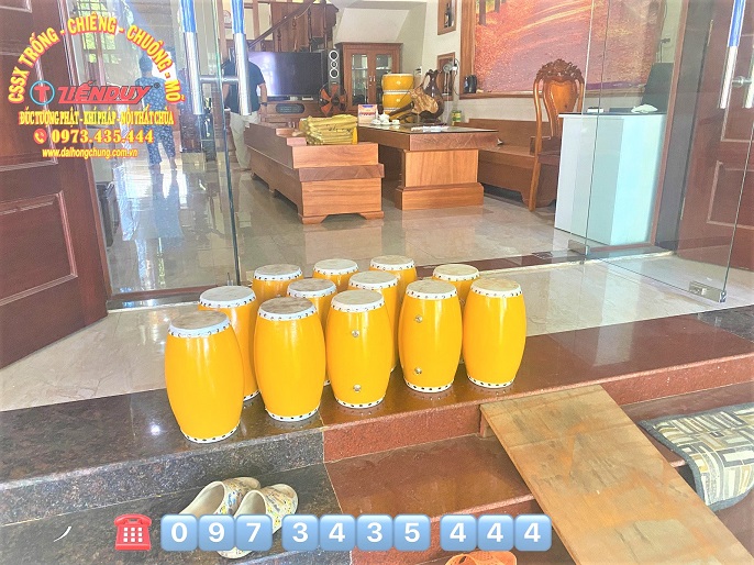 mua trống eo lưng